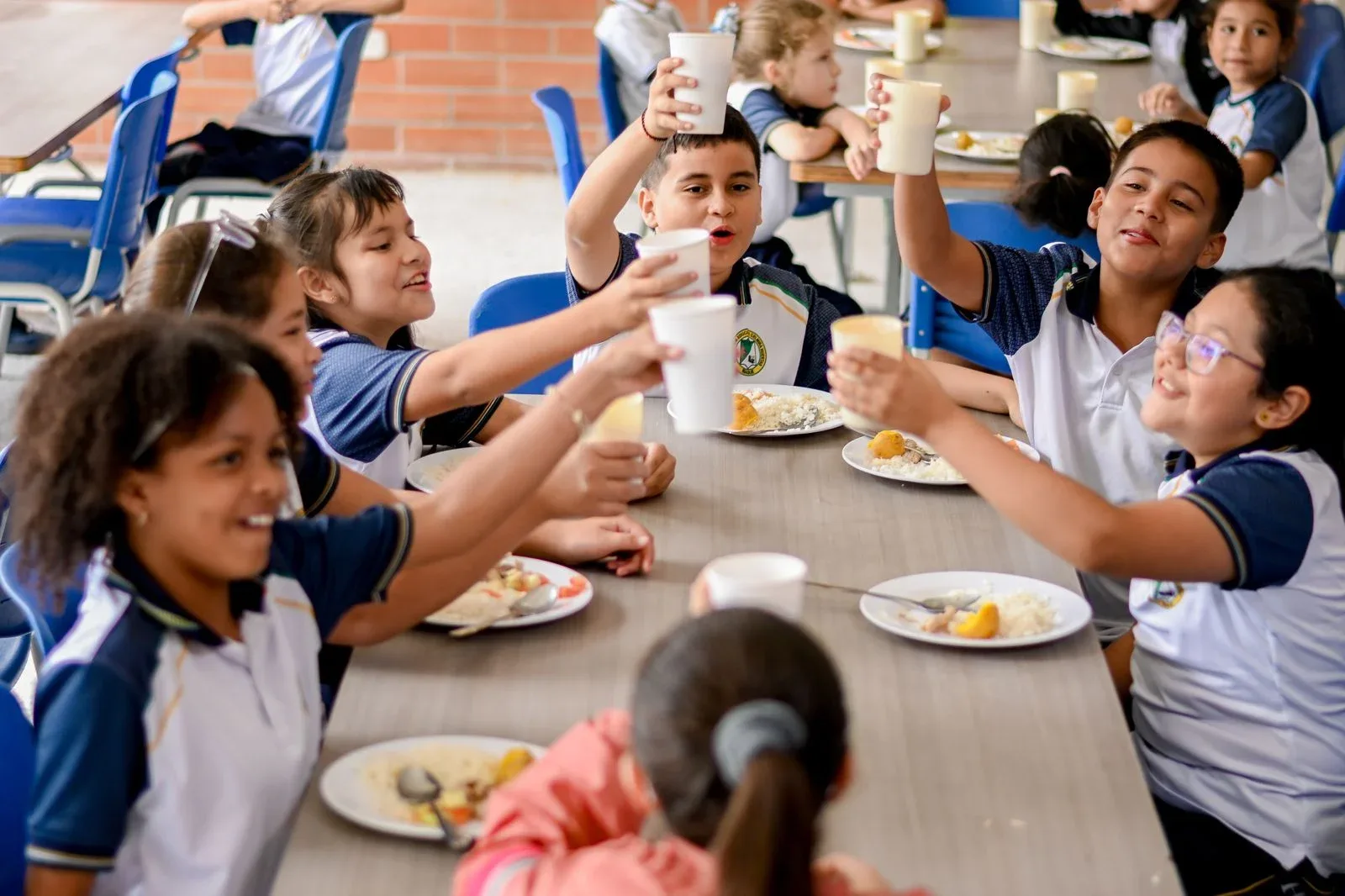Alcaldesa Aranda ha garantizado aulas dignas y comida de calidad a más de 38.000 niños en 1.000 días de gobierno