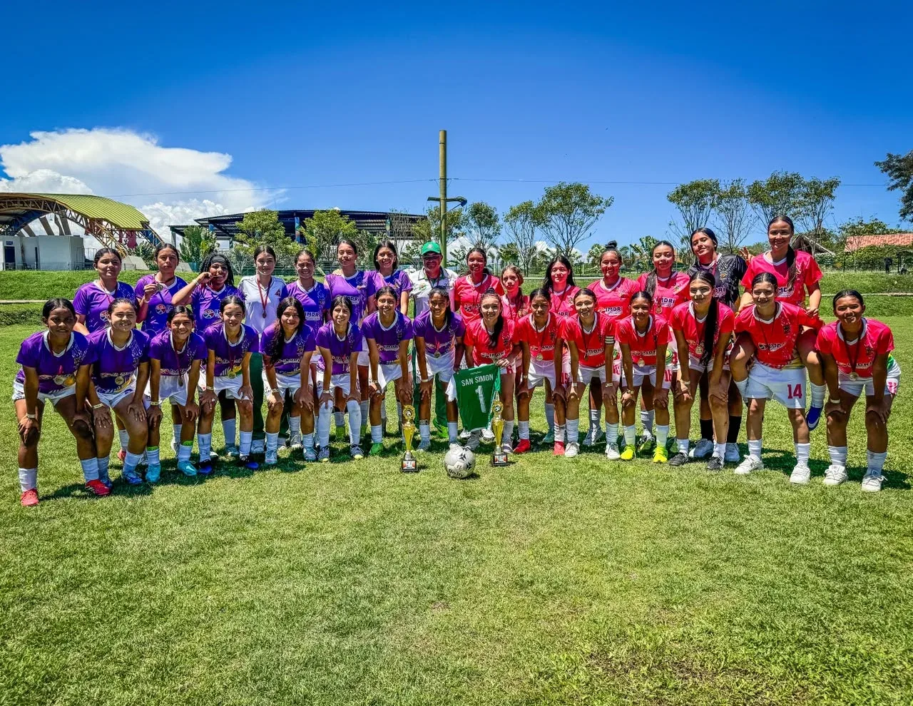 Ibagué se corona campeón en las dos categorías femeninas de fútbol de los Juegos Intercolegiados