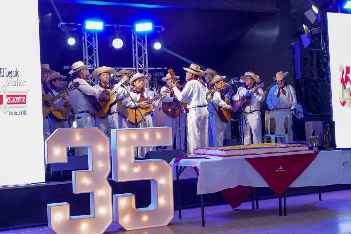 ¡ConfaTolima reconoce a Mercacentro por sus 35 años de historia!