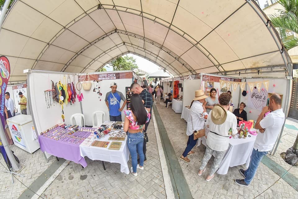 Cerca de 8.000 personas visitaron la feria artesanal realizada en Ibague – Tolima