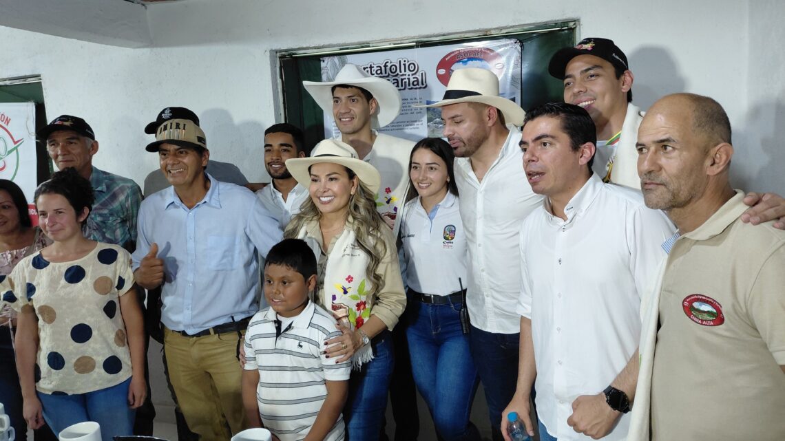 China Alta estrena vías y color: la Alcaldía de Ibagué entrega obras que impulsan el turismo y el orgullo rural