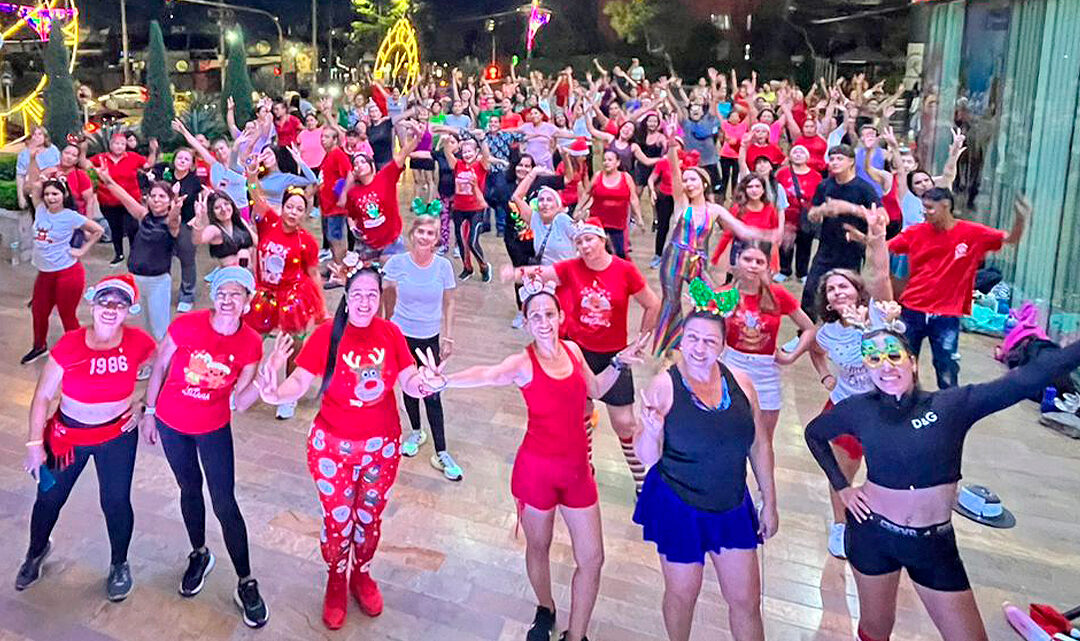 Así se vive la energía de la Navidad en Aqua Power Center