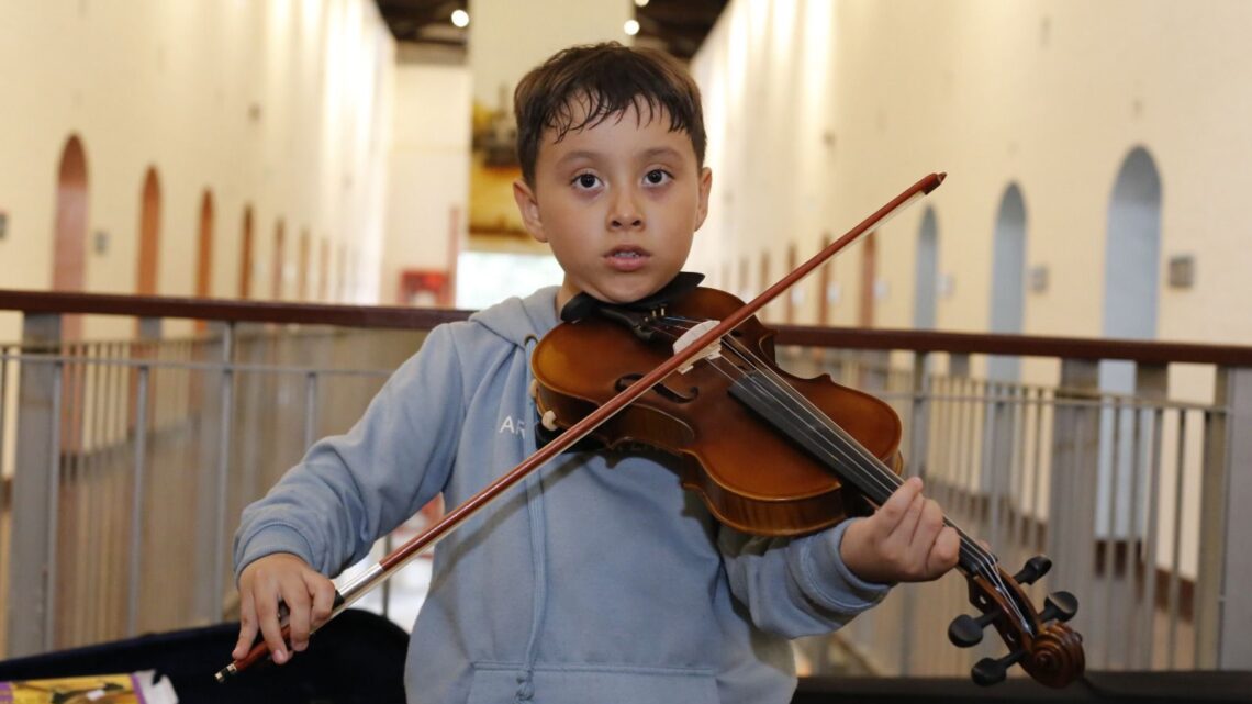 Escuela Artística Panóptico abre inscripciones gratuitas en música y ritmos modernos