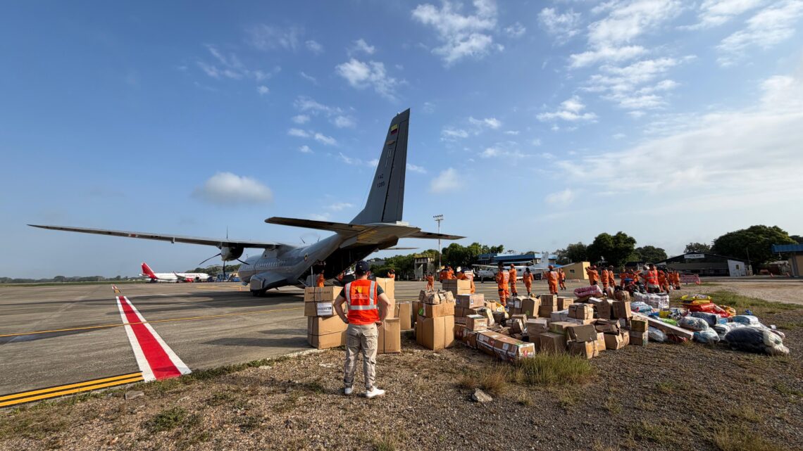 SATENA y la Fuerza Aeroespacial Colombianas se unieron para transportar 5 toneladas de ayudas a Córdoba