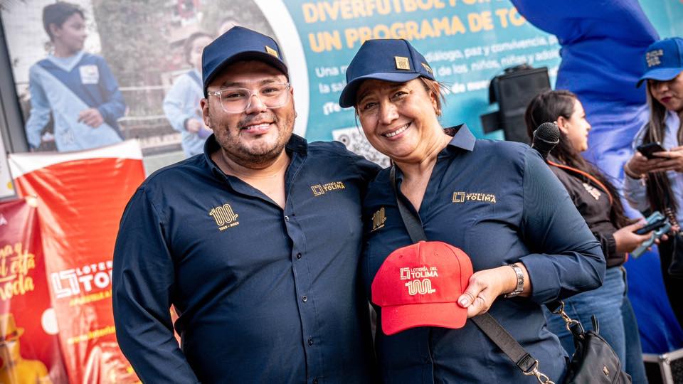 La Lotería del Tolima llevó el “Tour de la Suerte” a Bogotá