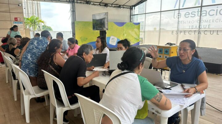 Más de 400 ciudadanos han acudido al Punto de Soluciones Predial en Ibagué