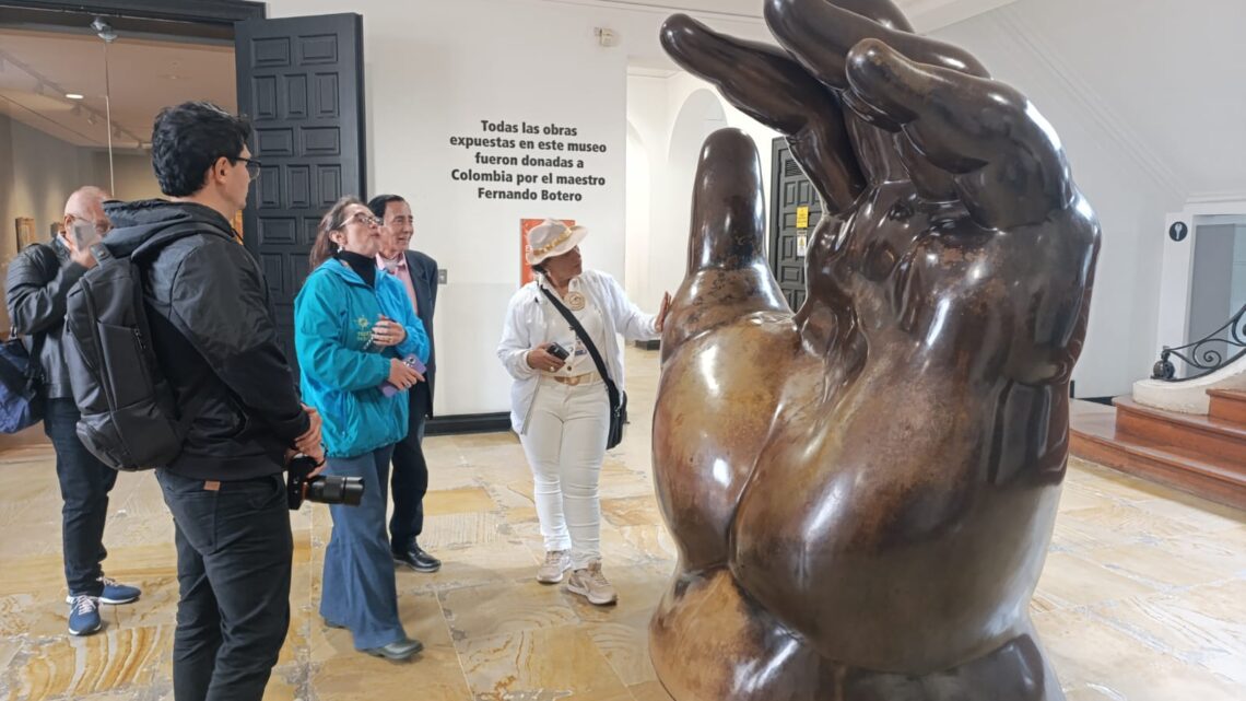 Recorrido por la Candelaria destaca el turismo cultural en congreso CONFETUR.