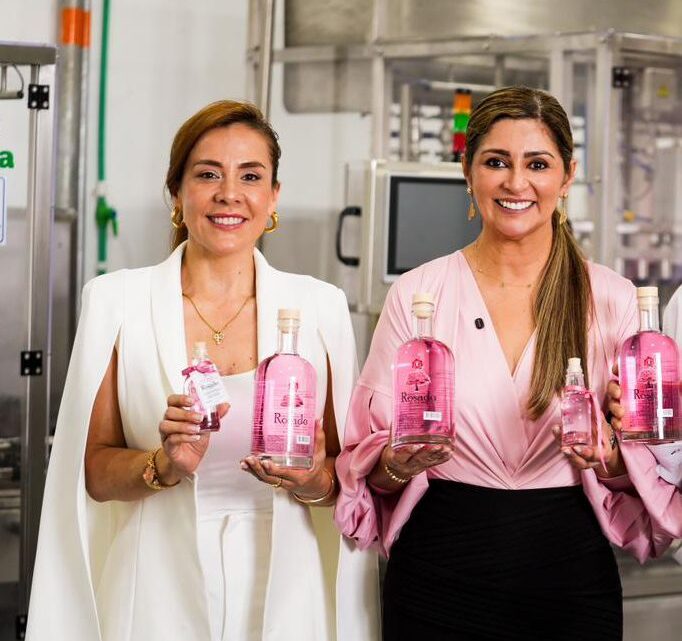 Crece la demanda nacional del Aguardiente Rosado del Tolima