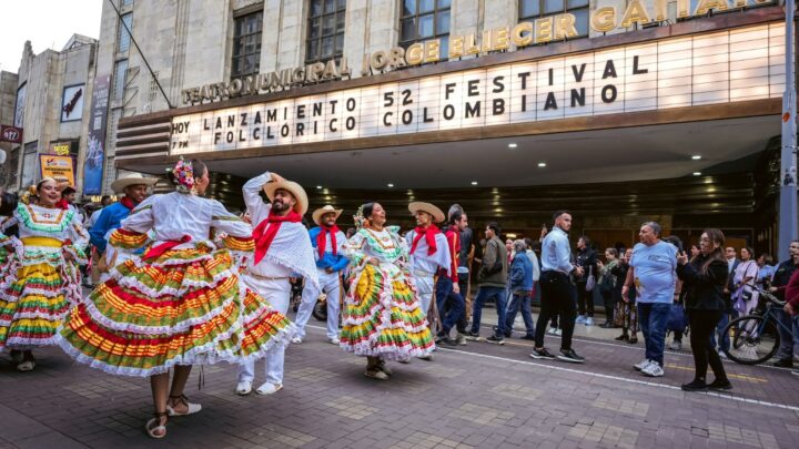 El 52° Festival Folclórico Colombiano en Ibagué.