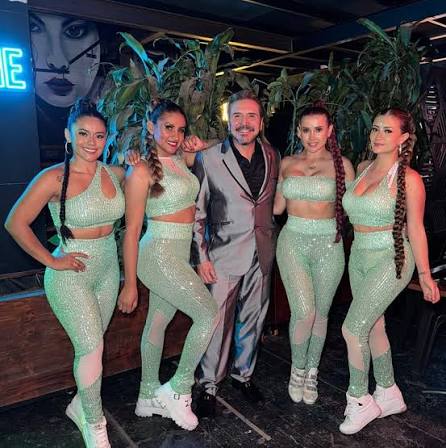 IVAN Y SUS BAM BAND CELEBRA UN AÑO MÁS DE VIDA CON UN
