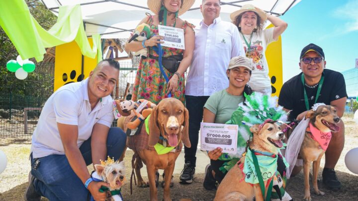 Comfenalco El Desfile Guau en Parque Caiké